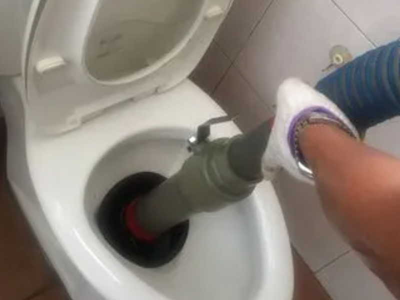 江汉区淮海路泛海国际疏通下水道，疏通厕所，维修水电